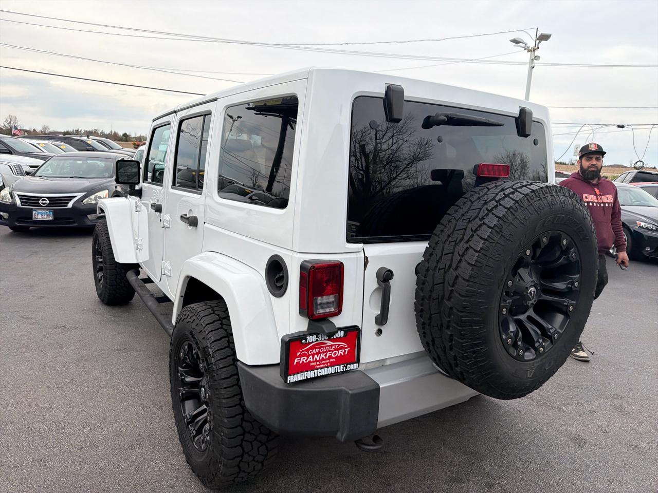 Jeep Wrangler Unlimited 4WD 4dr Sahara 2015