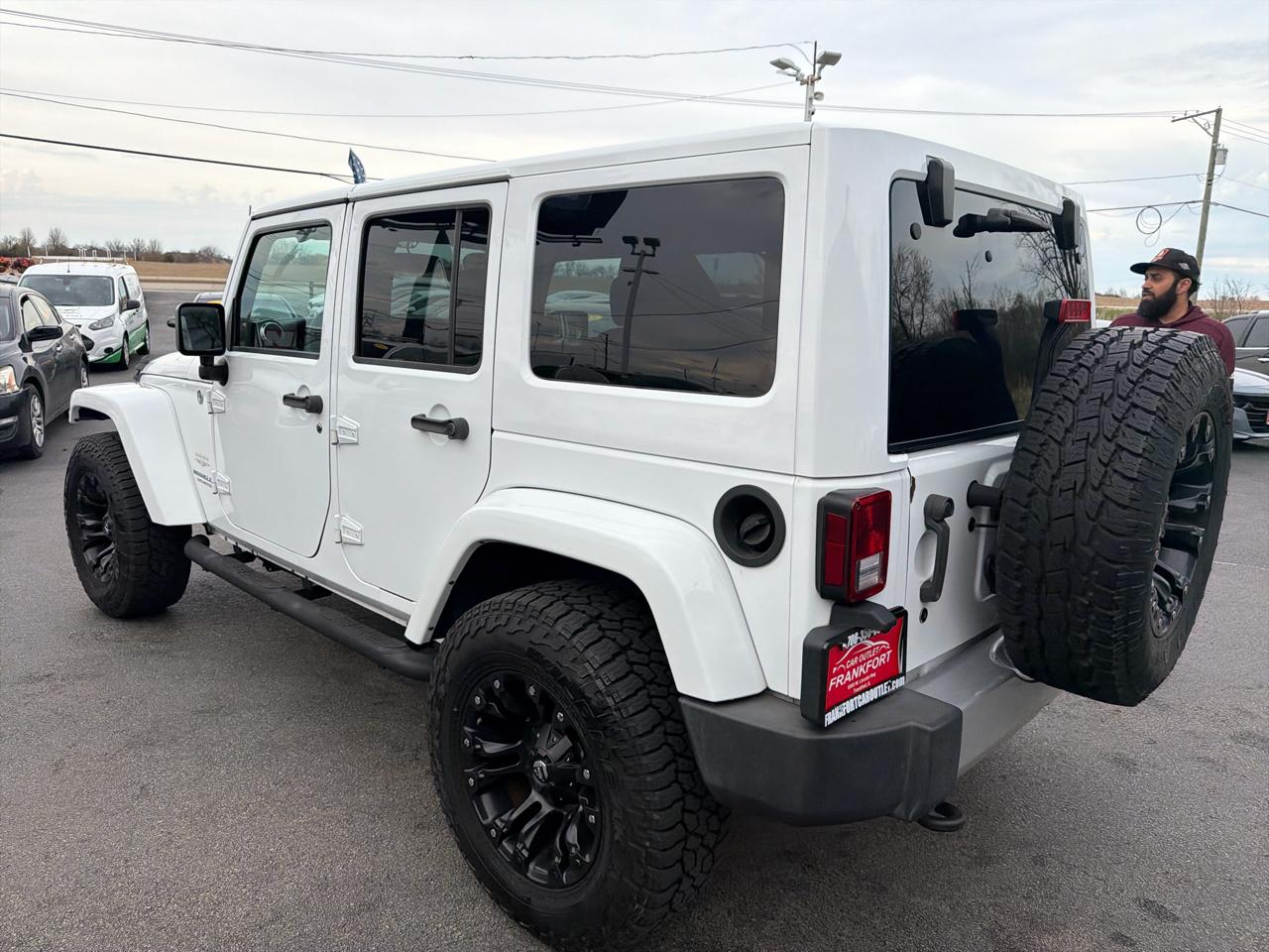 Jeep Wrangler Unlimited 4WD 4dr Sahara 2015