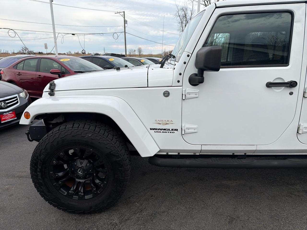 Jeep Wrangler Unlimited 4WD 4dr Sahara 2015