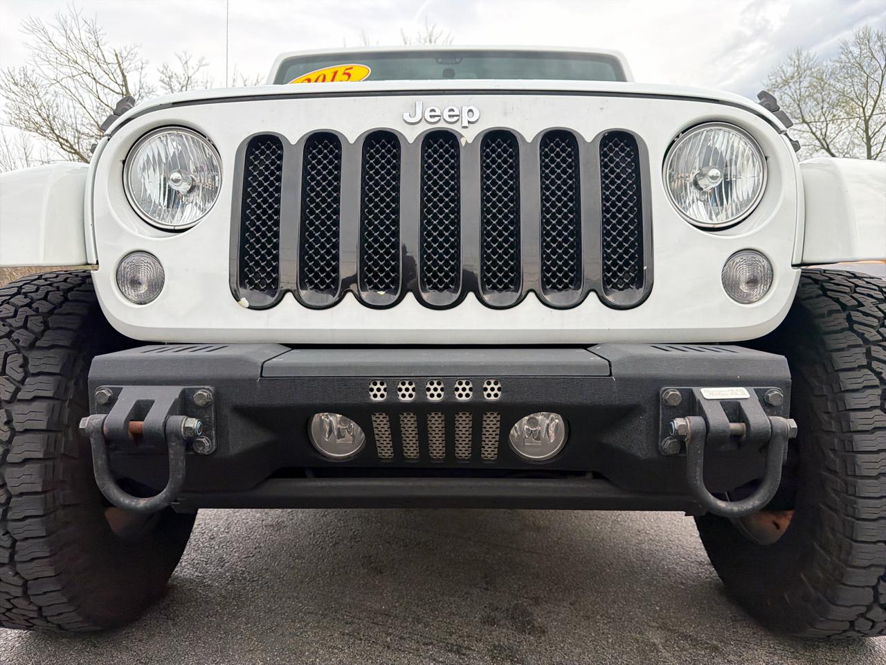 Jeep Wrangler Unlimited 4WD 4dr Sahara 2015