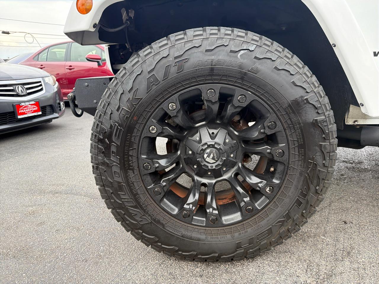 Jeep Wrangler Unlimited 4WD 4dr Sahara 2015