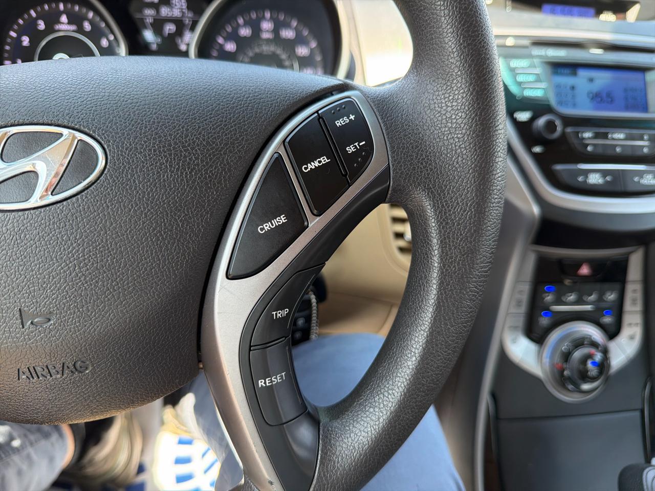 Hyundai Elantra 4dr Sdn Auto GLS (Alabama Plant) 2013