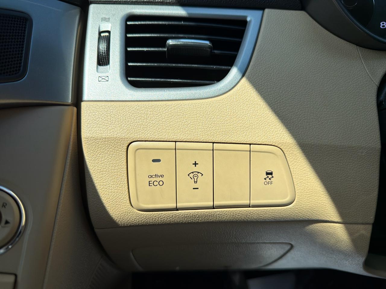 Hyundai Elantra 4dr Sdn Auto GLS (Alabama Plant) 2013