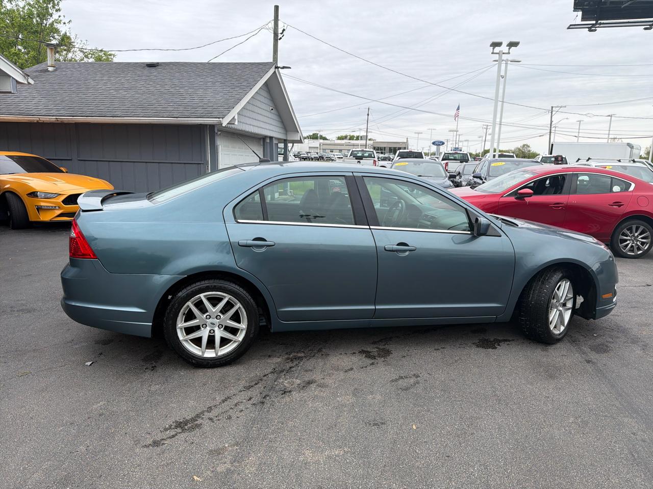 Ford Fusion 4dr Sdn SEL FWD 2011