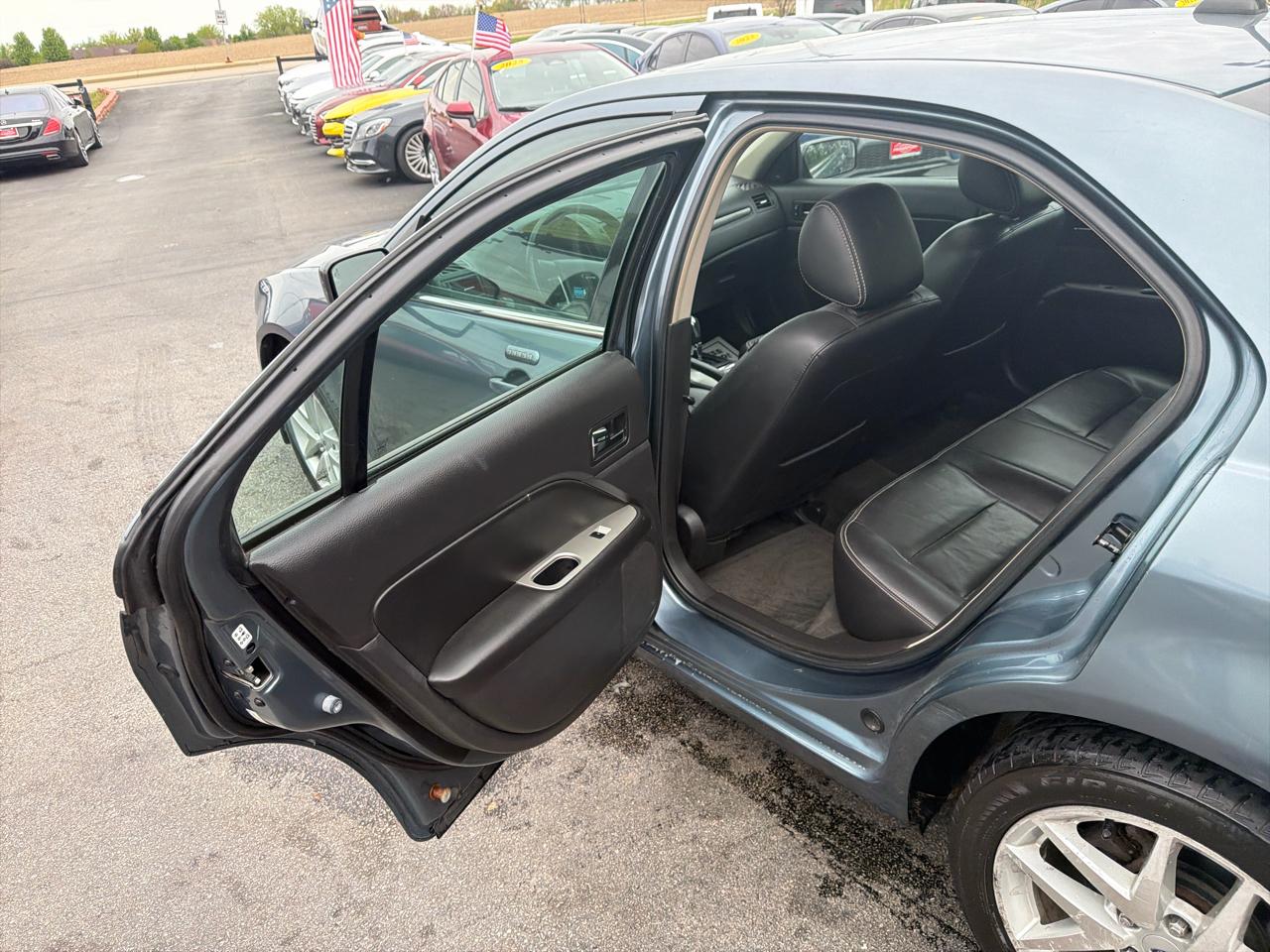 Ford Fusion 4dr Sdn SEL FWD 2011