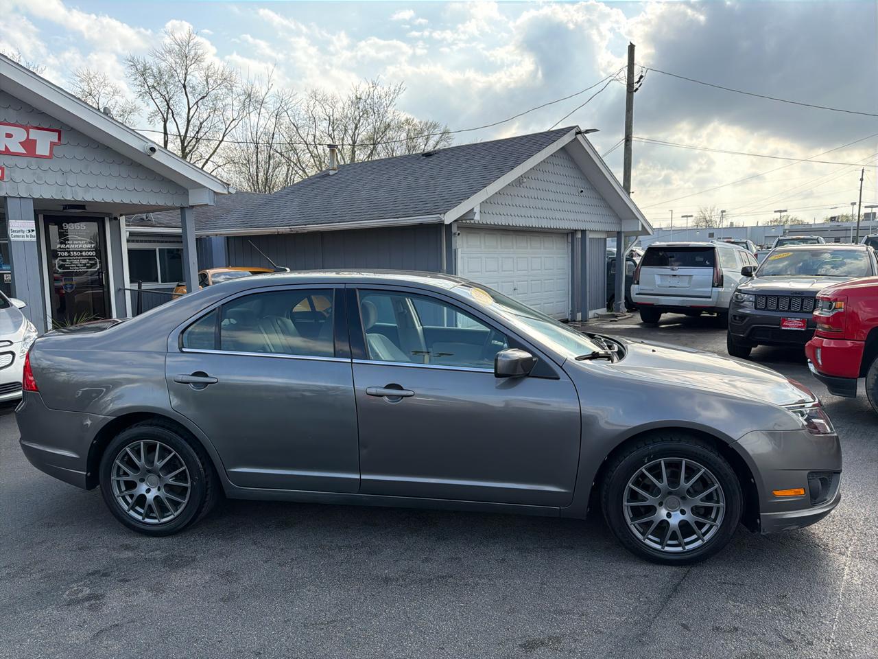 Ford Fusion 4dr Sdn SE FWD 2012