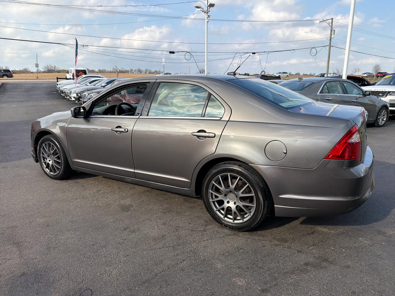 Ford Fusion 4dr Sdn SE FWD 2012