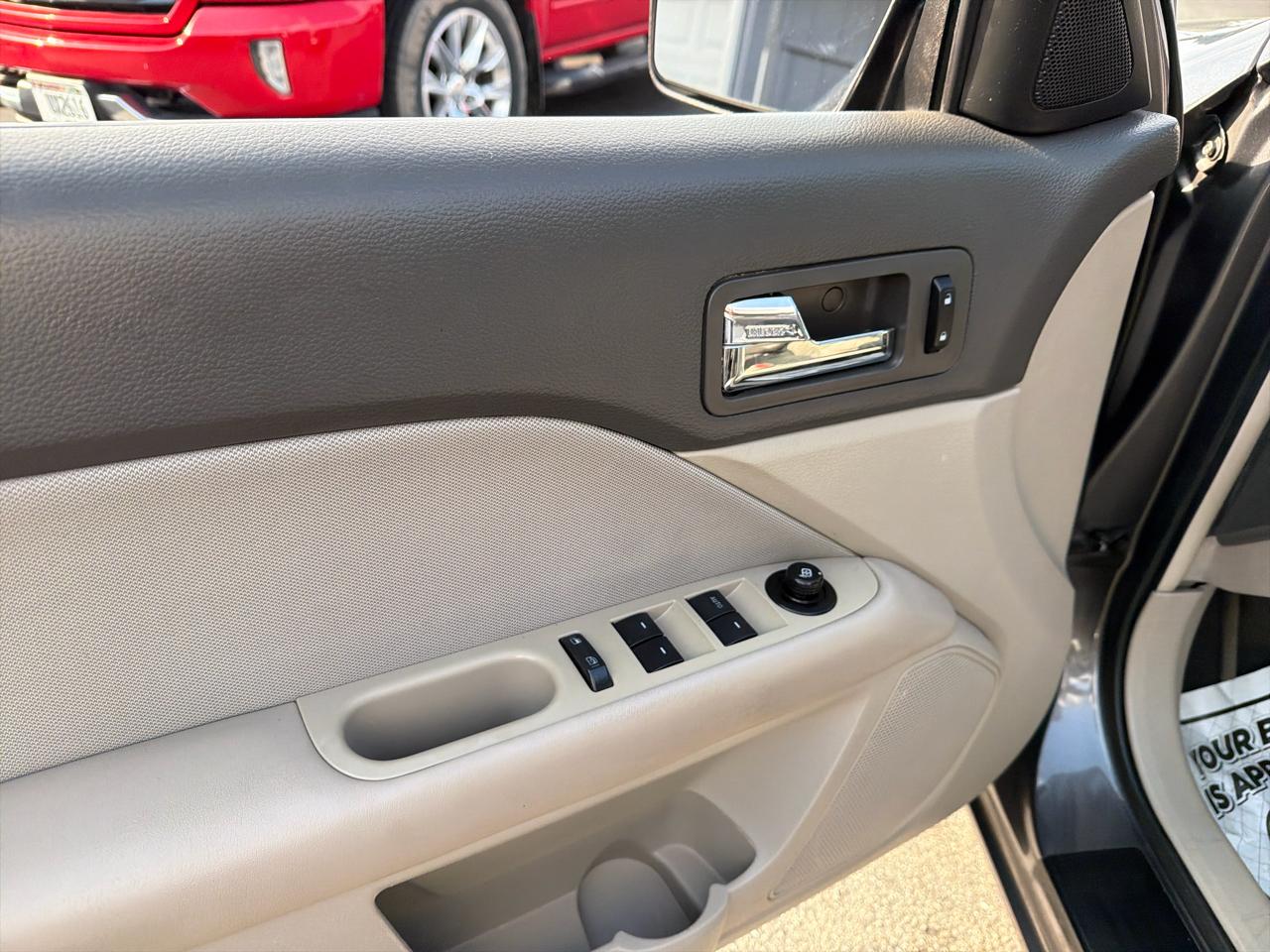 Ford Fusion 4dr Sdn SE FWD 2012