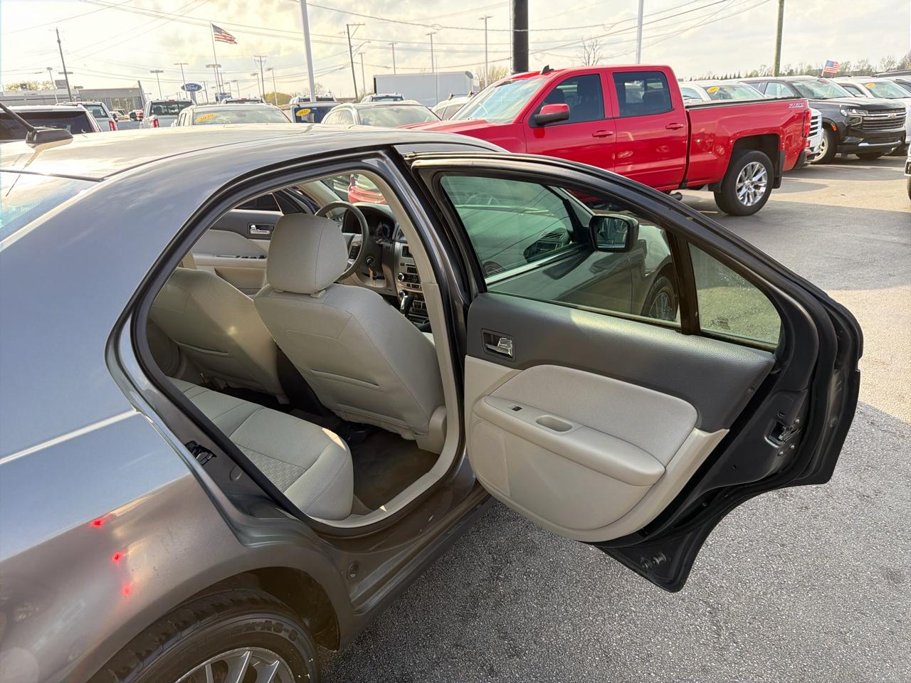 Ford Fusion 4dr Sdn SE FWD 2012