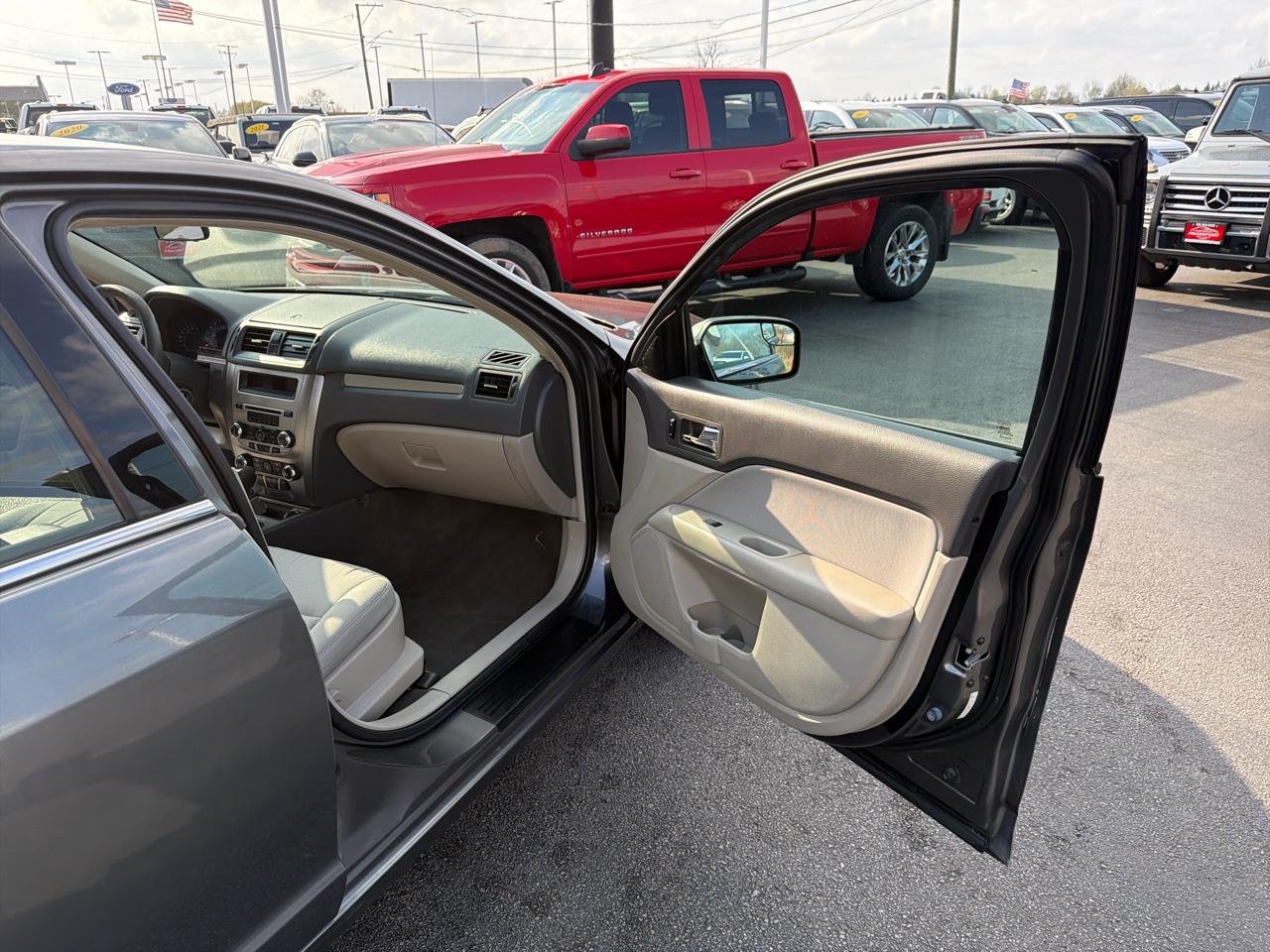 Ford Fusion 4dr Sdn SE FWD 2012