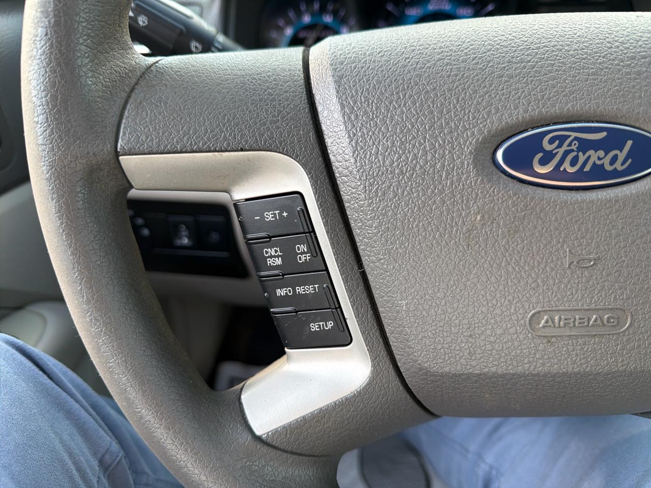 Ford Fusion 4dr Sdn SE FWD 2012