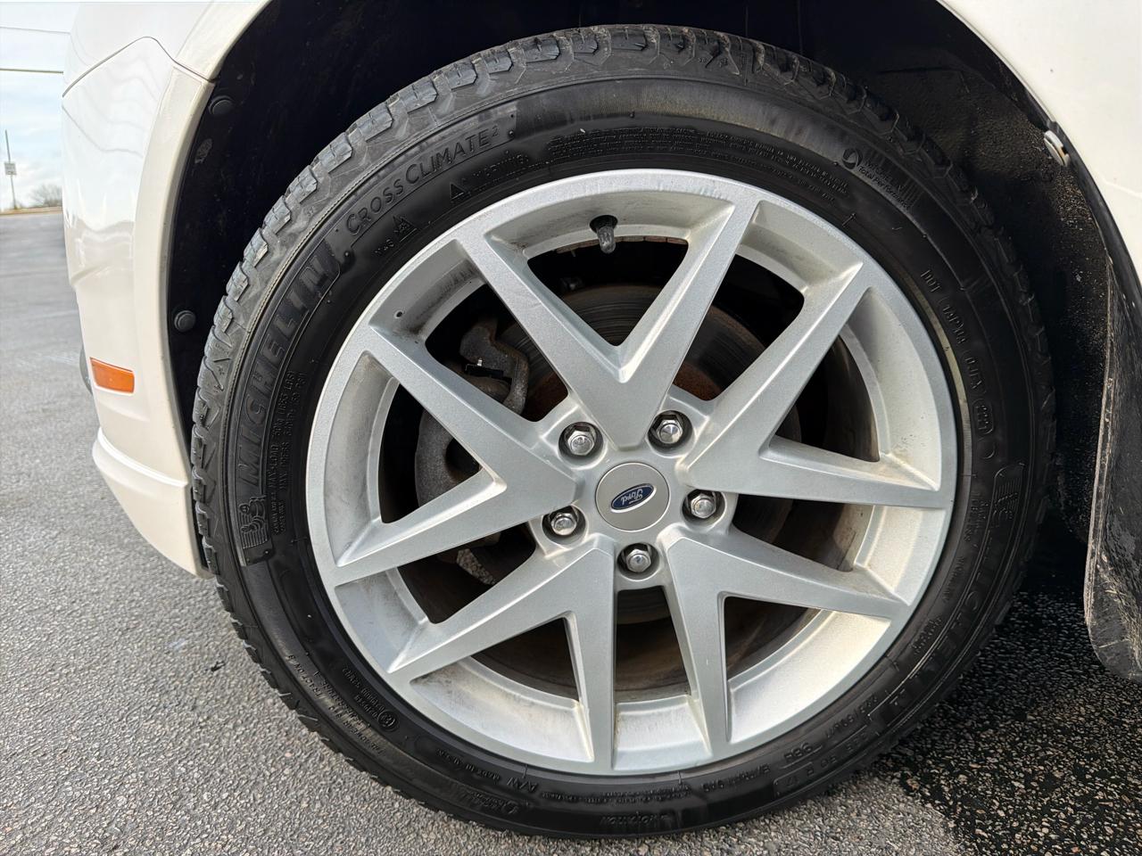 Ford Fusion 4dr Sdn SEL FWD 2012