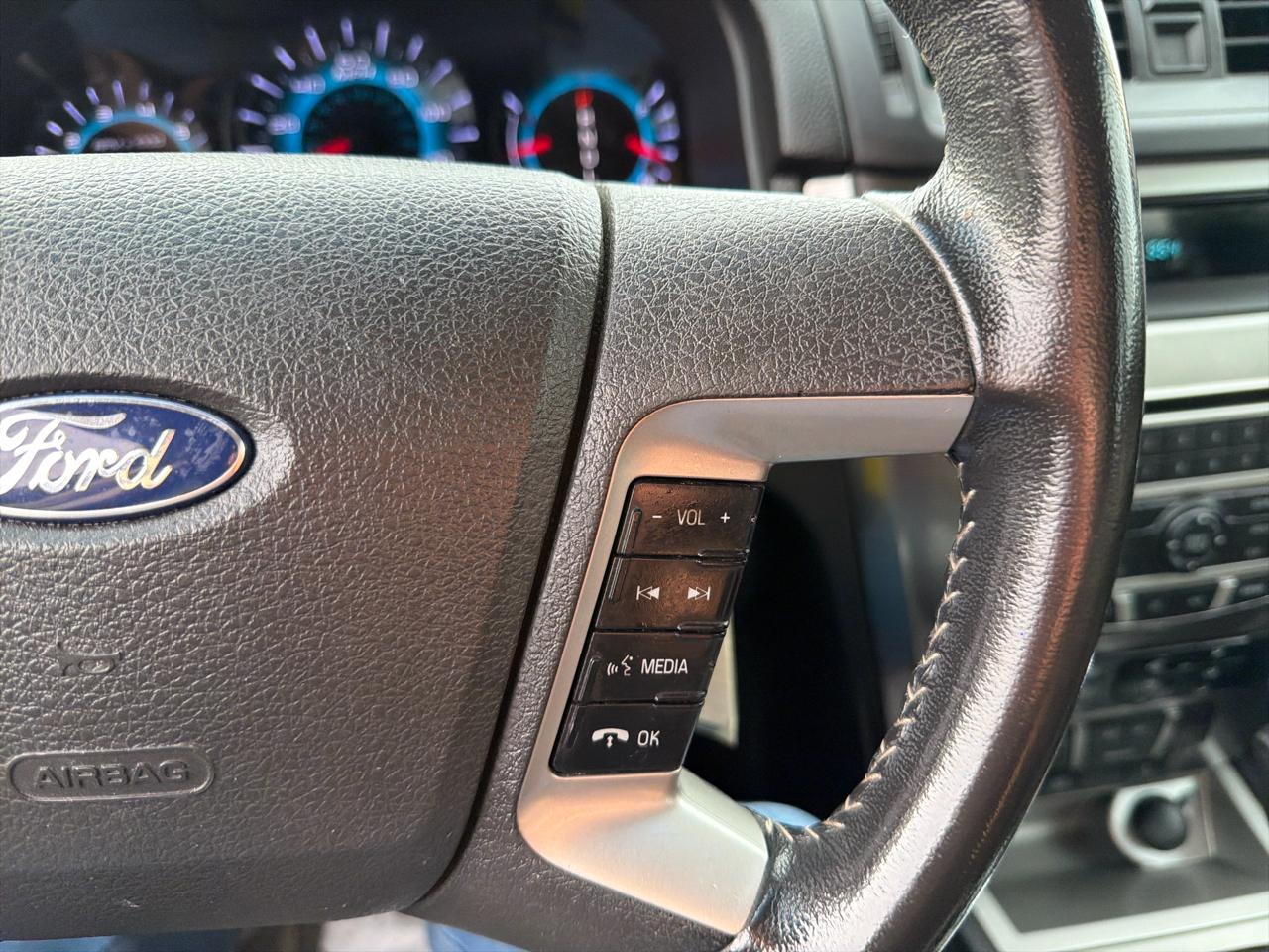 Ford Fusion 4dr Sdn SEL FWD 2012