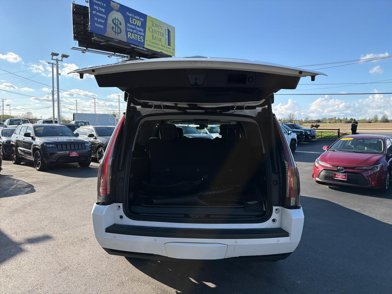 Cadillac CTS Sedan 4dr Sdn 2.0L Turbo Luxury RWD 2017