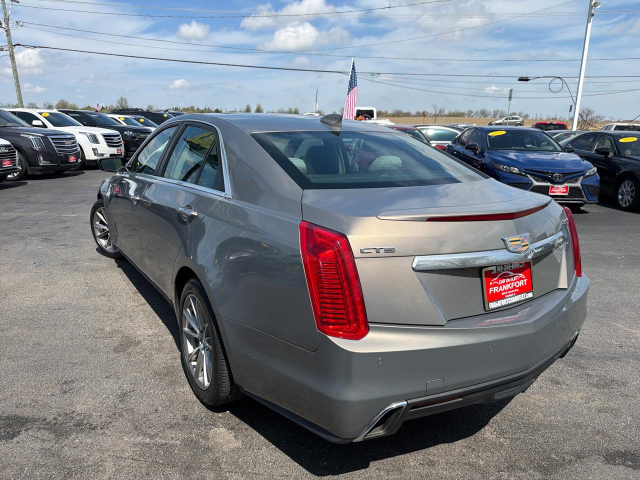 Cadillac CTS Sedan 4dr Sdn 2.0L Turbo Luxury RWD 2017