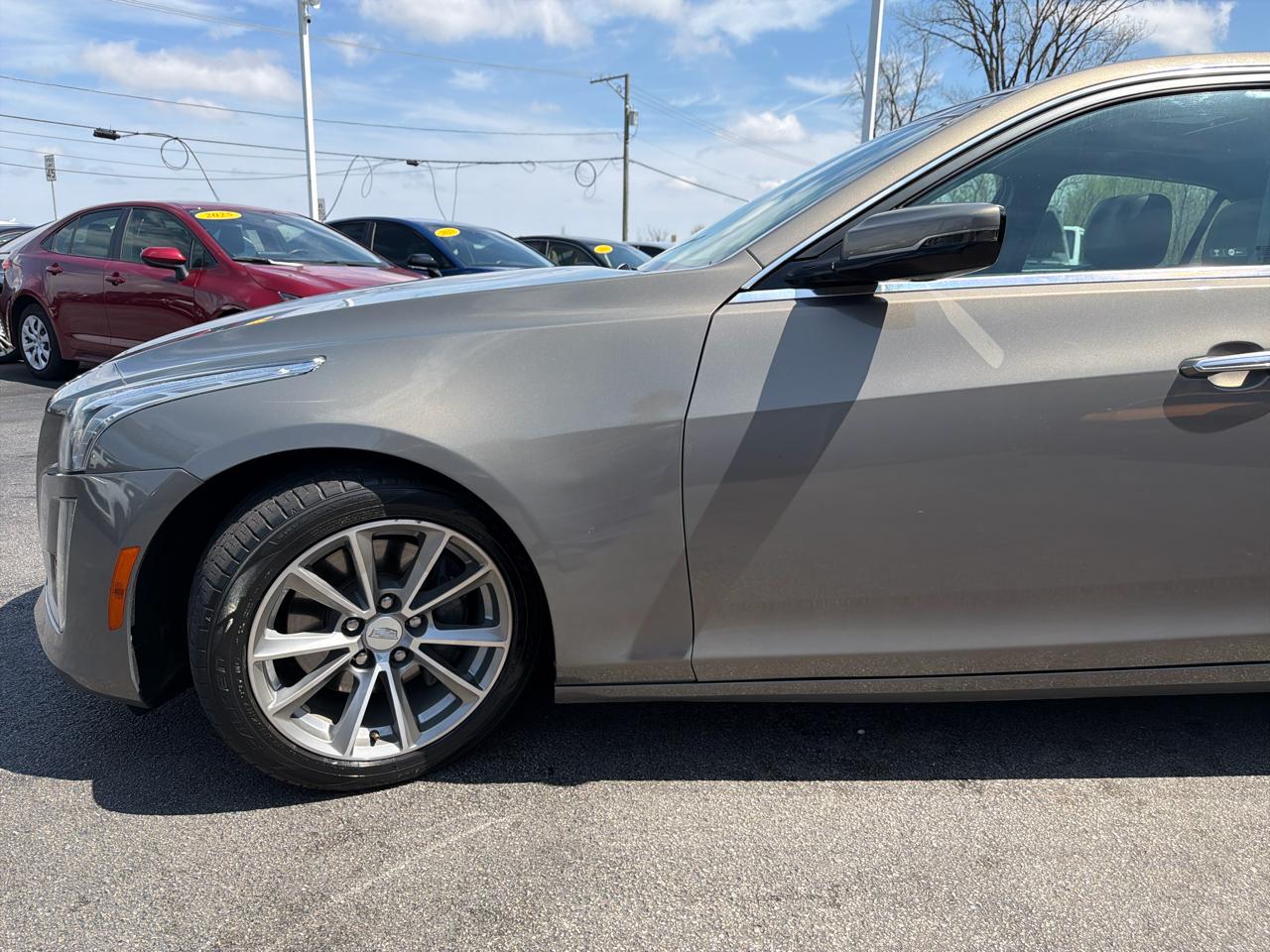 Cadillac CTS Sedan 4dr Sdn 2.0L Turbo Luxury RWD 2017