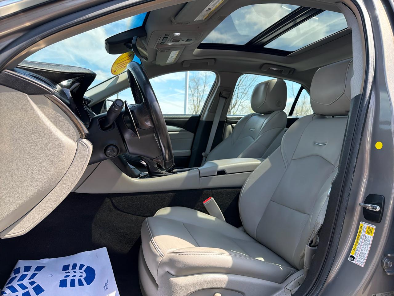 Cadillac CTS Sedan 4dr Sdn 2.0L Turbo Luxury RWD 2017