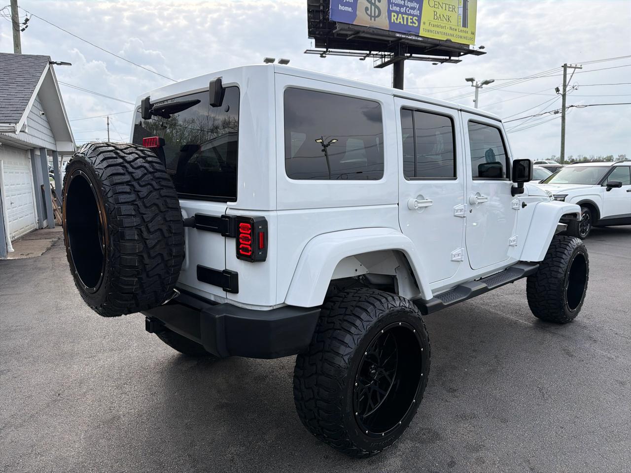 Jeep Wrangler Unlimited Smoky Mountain 4x4 *Ltd Avail* 2017