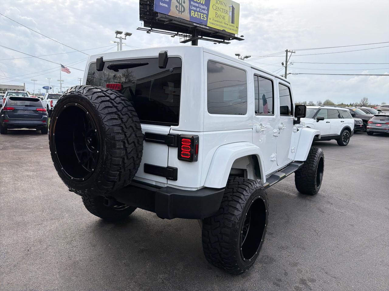 Jeep Wrangler Unlimited Smoky Mountain 4x4 *Ltd Avail* 2017