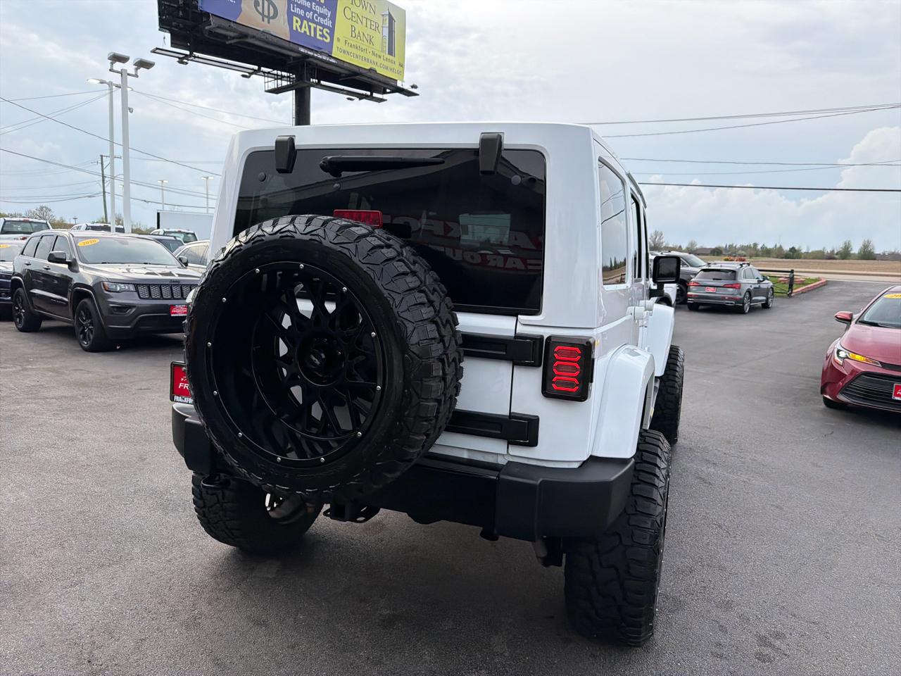 Jeep Wrangler Unlimited Smoky Mountain 4x4 *Ltd Avail* 2017