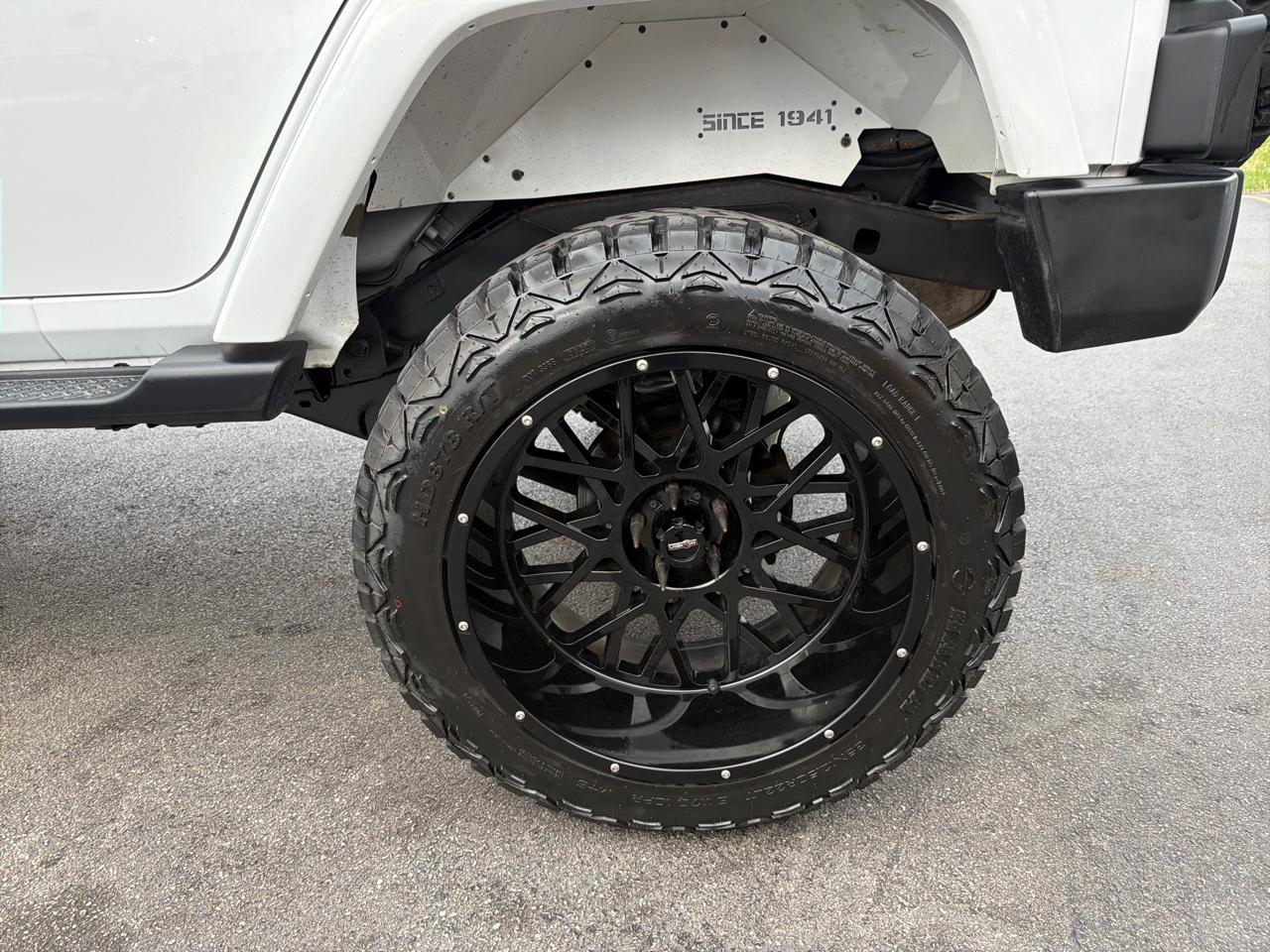 Jeep Wrangler Unlimited Smoky Mountain 4x4 *Ltd Avail* 2017