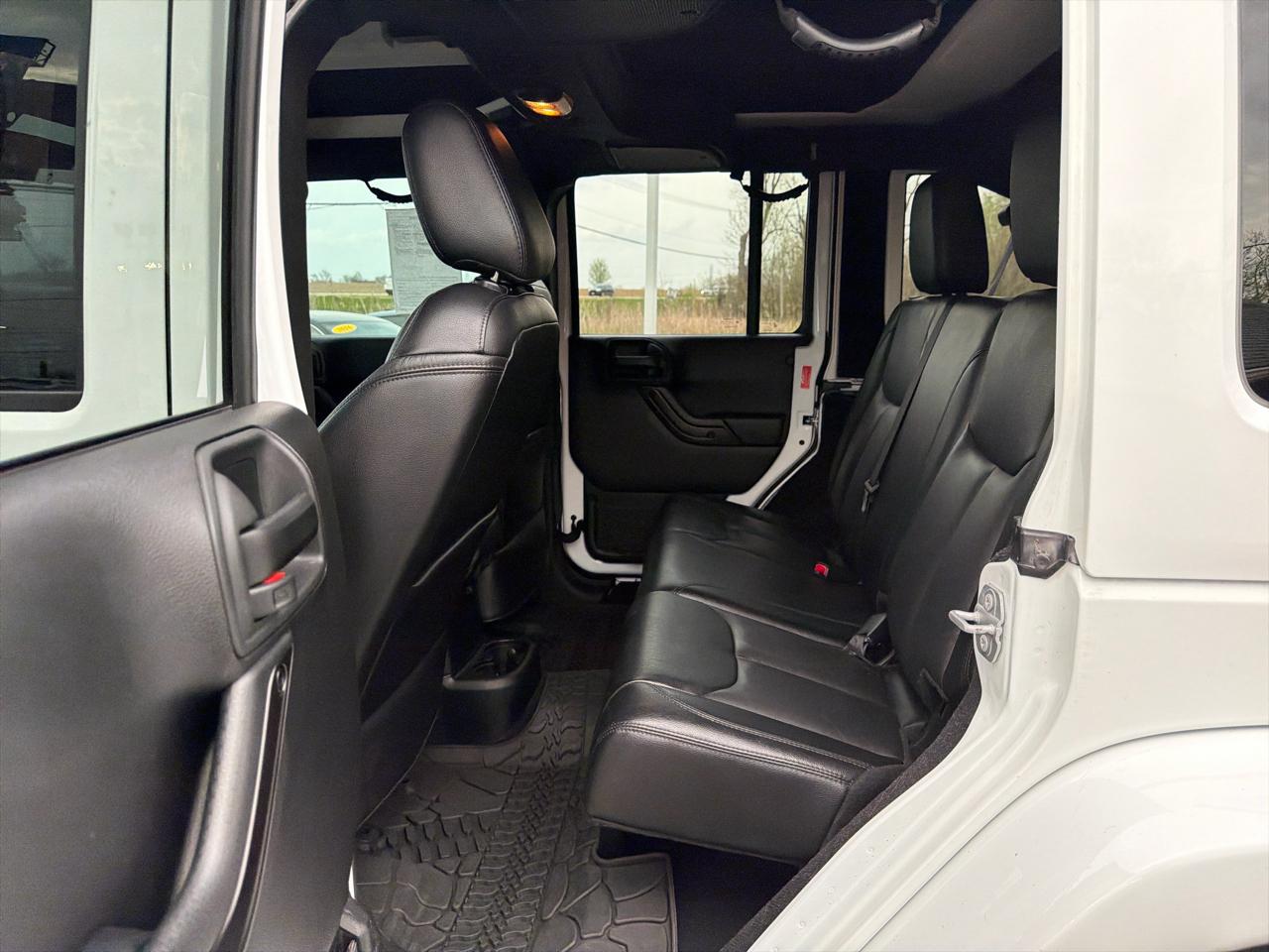 Jeep Wrangler Unlimited Smoky Mountain 4x4 *Ltd Avail* 2017