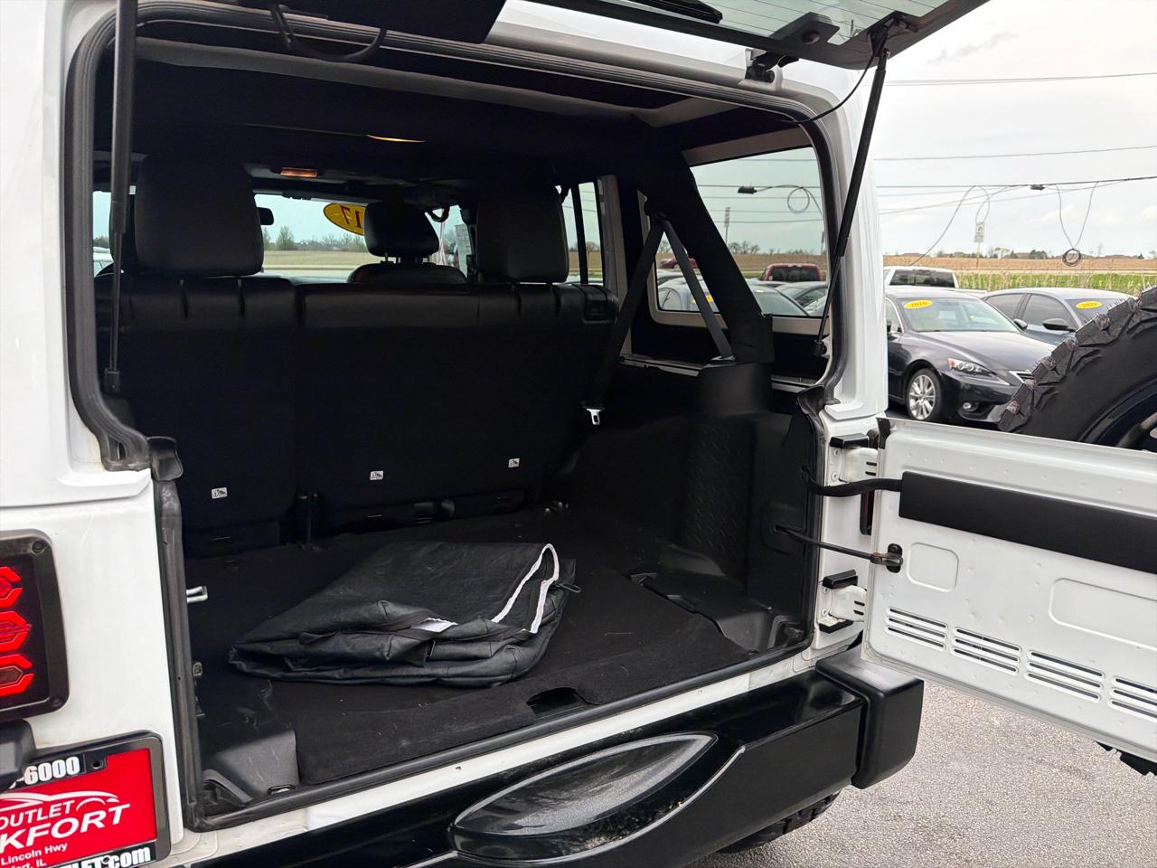 Jeep Wrangler Unlimited Smoky Mountain 4x4 *Ltd Avail* 2017