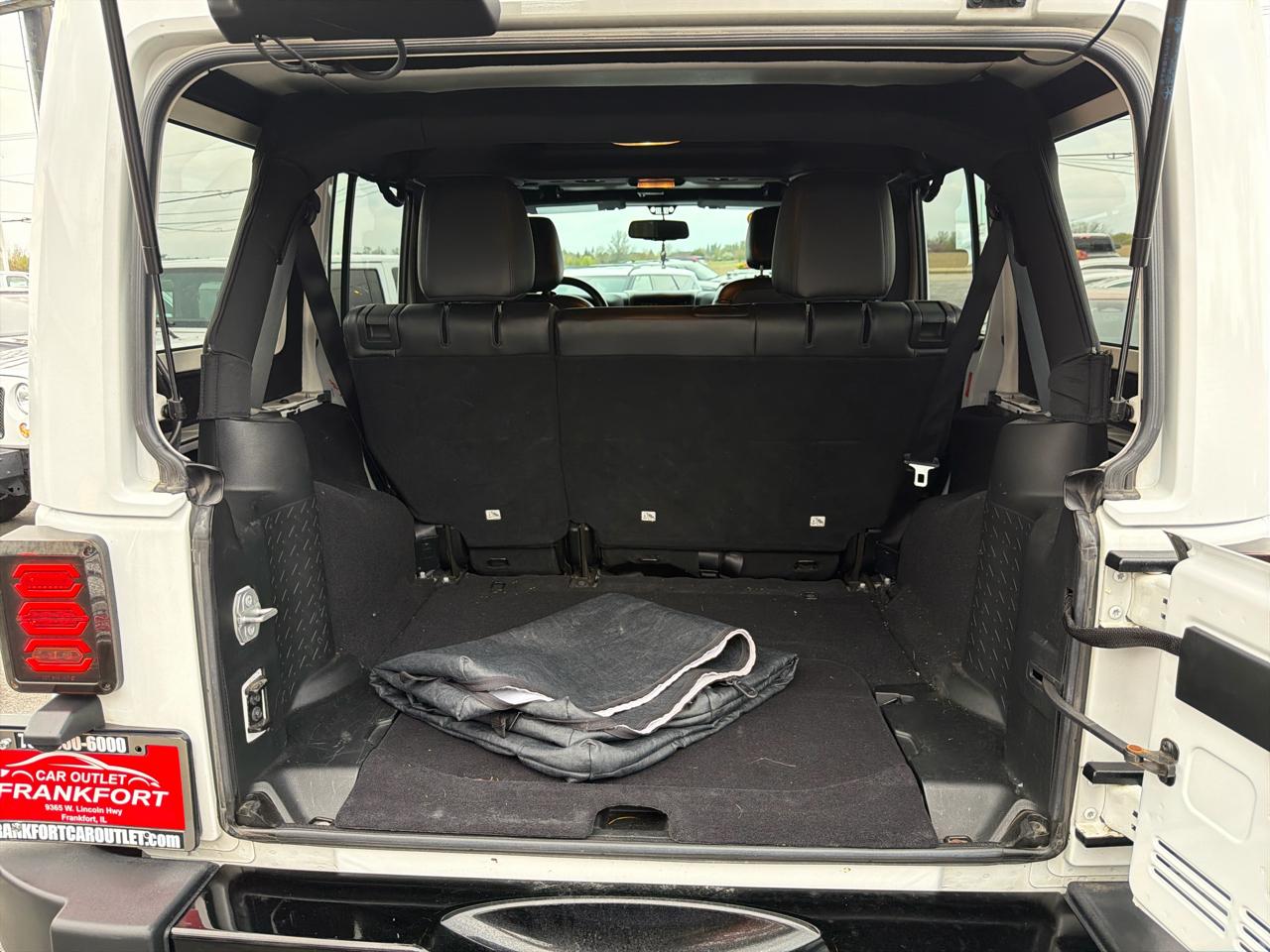 Jeep Wrangler Unlimited Smoky Mountain 4x4 *Ltd Avail* 2017