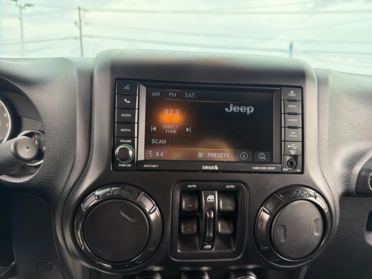 Jeep Wrangler Unlimited Smoky Mountain 4x4 *Ltd Avail* 2017