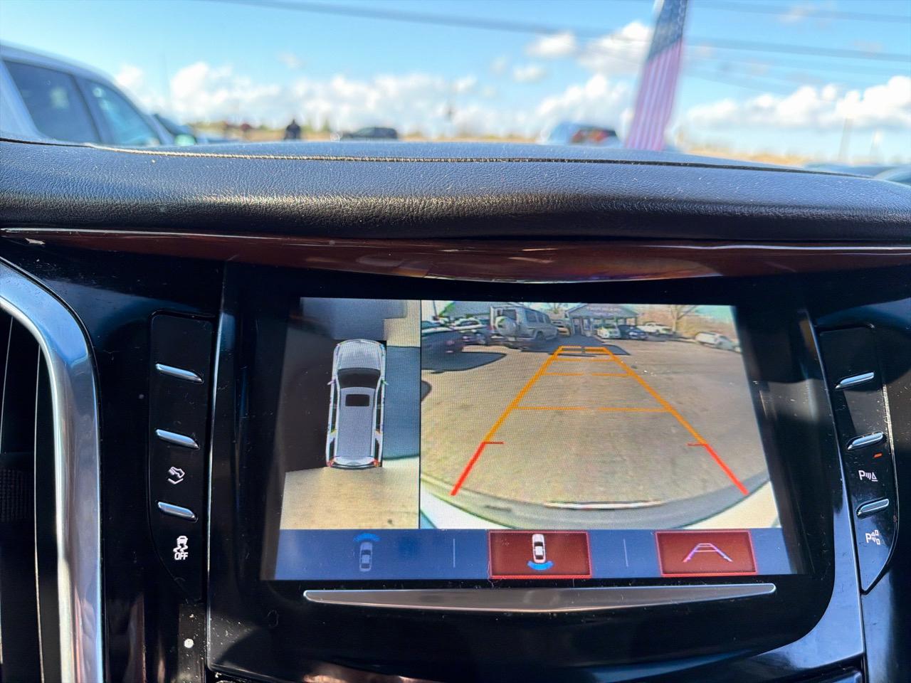 Cadillac Escalade ESV 4WD 4dr Luxury 2017