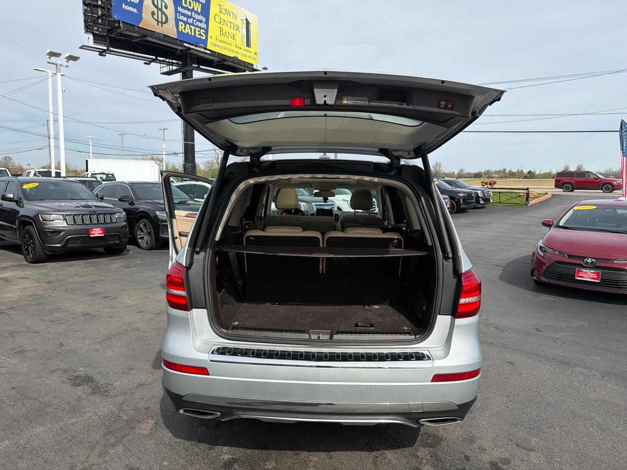 Mercedes-Benz GLS GLS 450 4MATIC SUV 2017