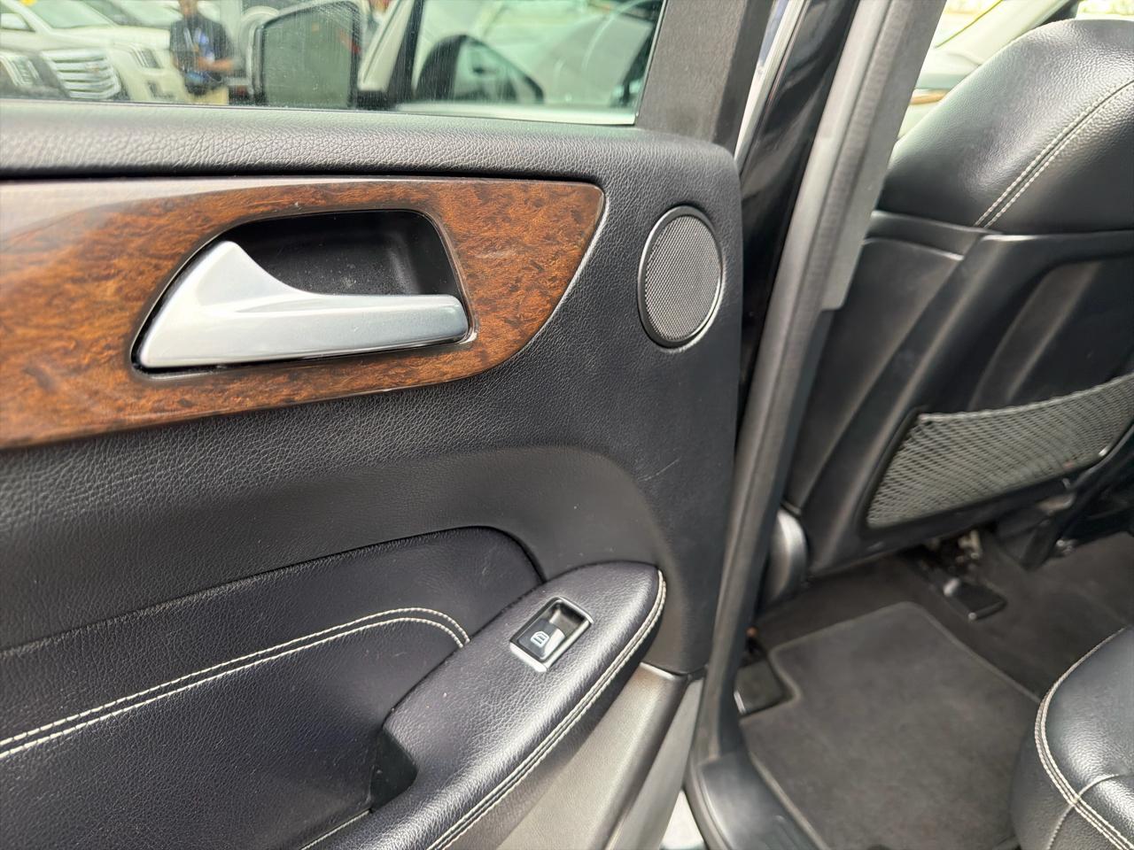 Mercedes-Benz M-Class 4MATIC 4dr ML 350 2013