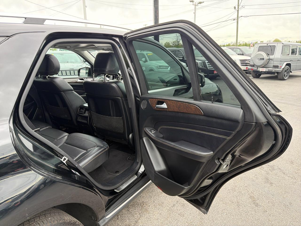 Mercedes-Benz M-Class 4MATIC 4dr ML 350 2013