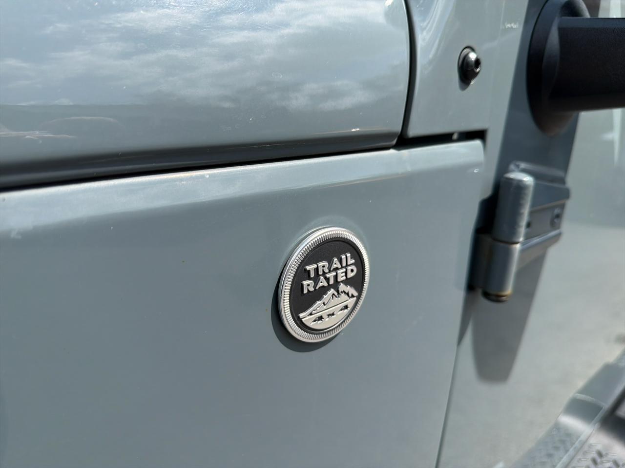 Jeep Wrangler Unlimited 4WD 4dr Sahara 2015