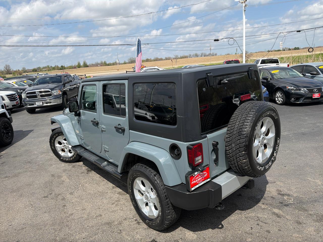 Jeep Wrangler Unlimited 4WD 4dr Sahara 2015