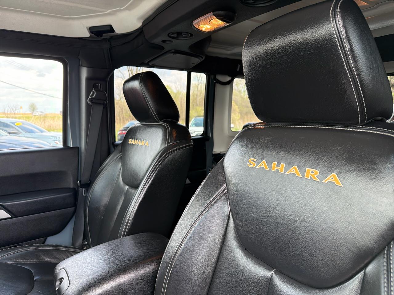 Jeep Wrangler Unlimited 4WD 4dr Sahara 2015