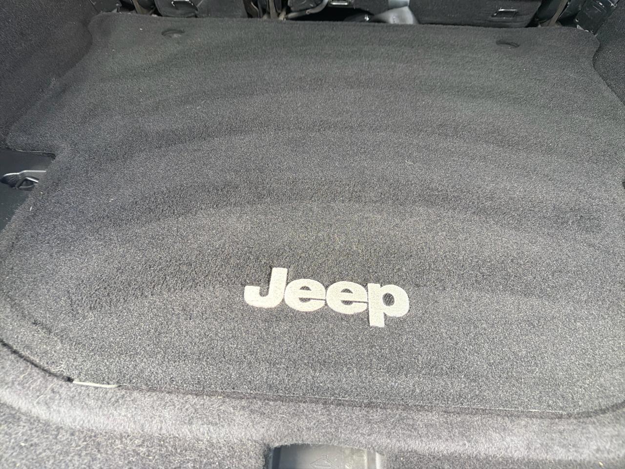 Jeep Wrangler Unlimited 4WD 4dr Sahara 2015