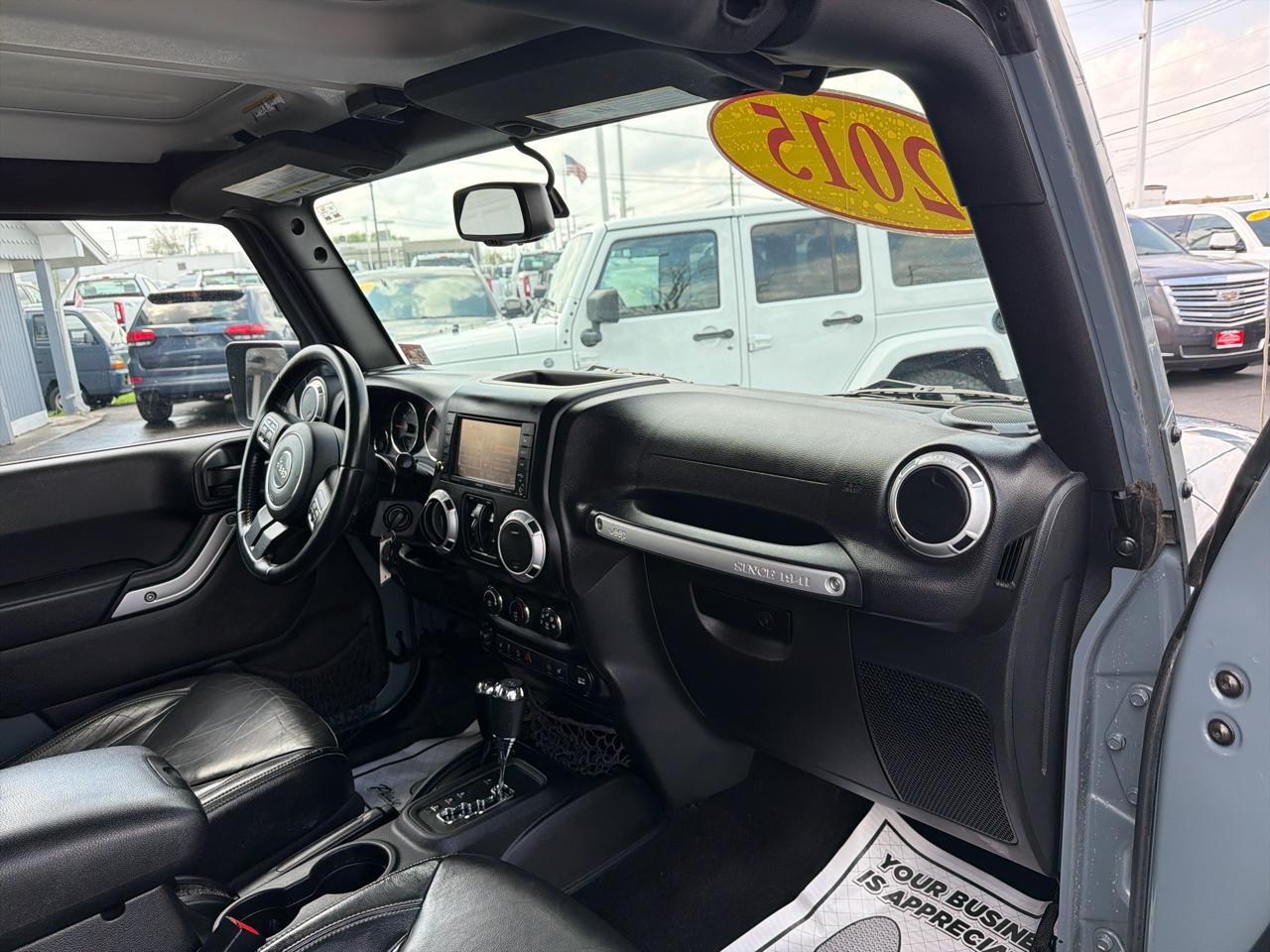 Jeep Wrangler Unlimited 4WD 4dr Sahara 2015