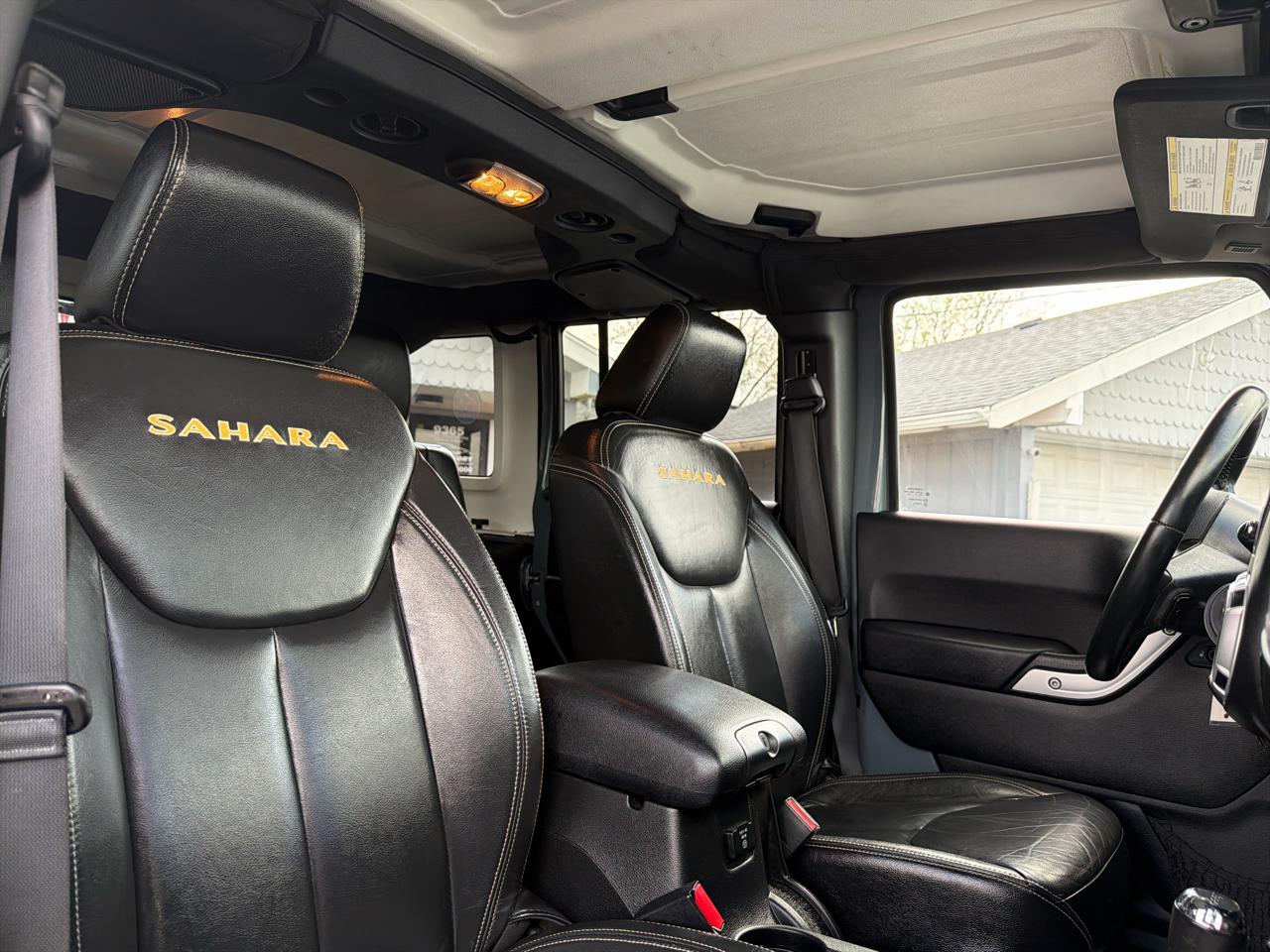 Jeep Wrangler Unlimited 4WD 4dr Sahara 2015