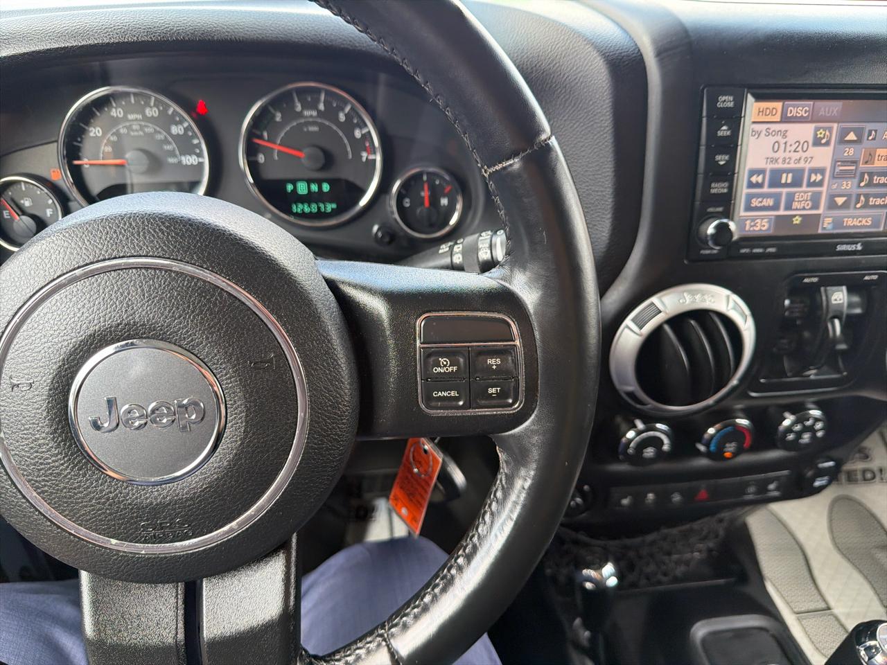 Jeep Wrangler Unlimited 4WD 4dr Sahara 2015