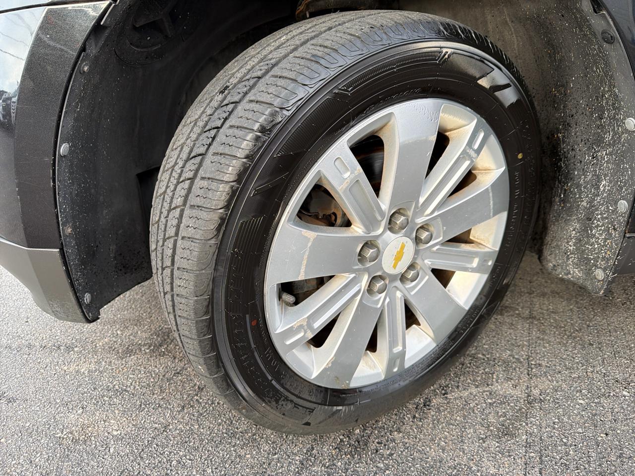 Chevrolet Equinox AWD 4dr LT w/2LT 2011