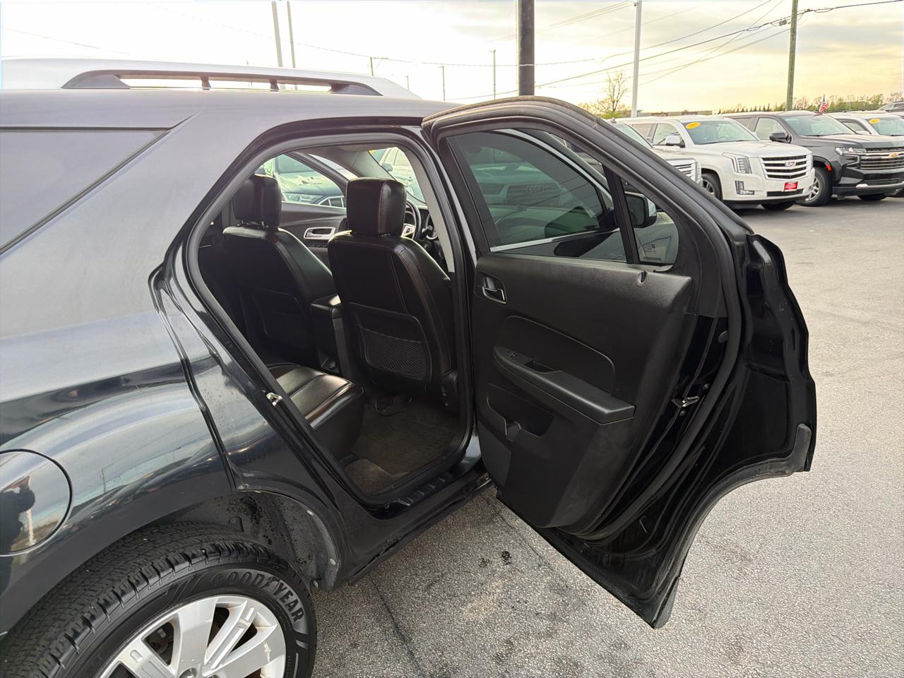 Chevrolet Equinox AWD 4dr LT w/2LT 2011