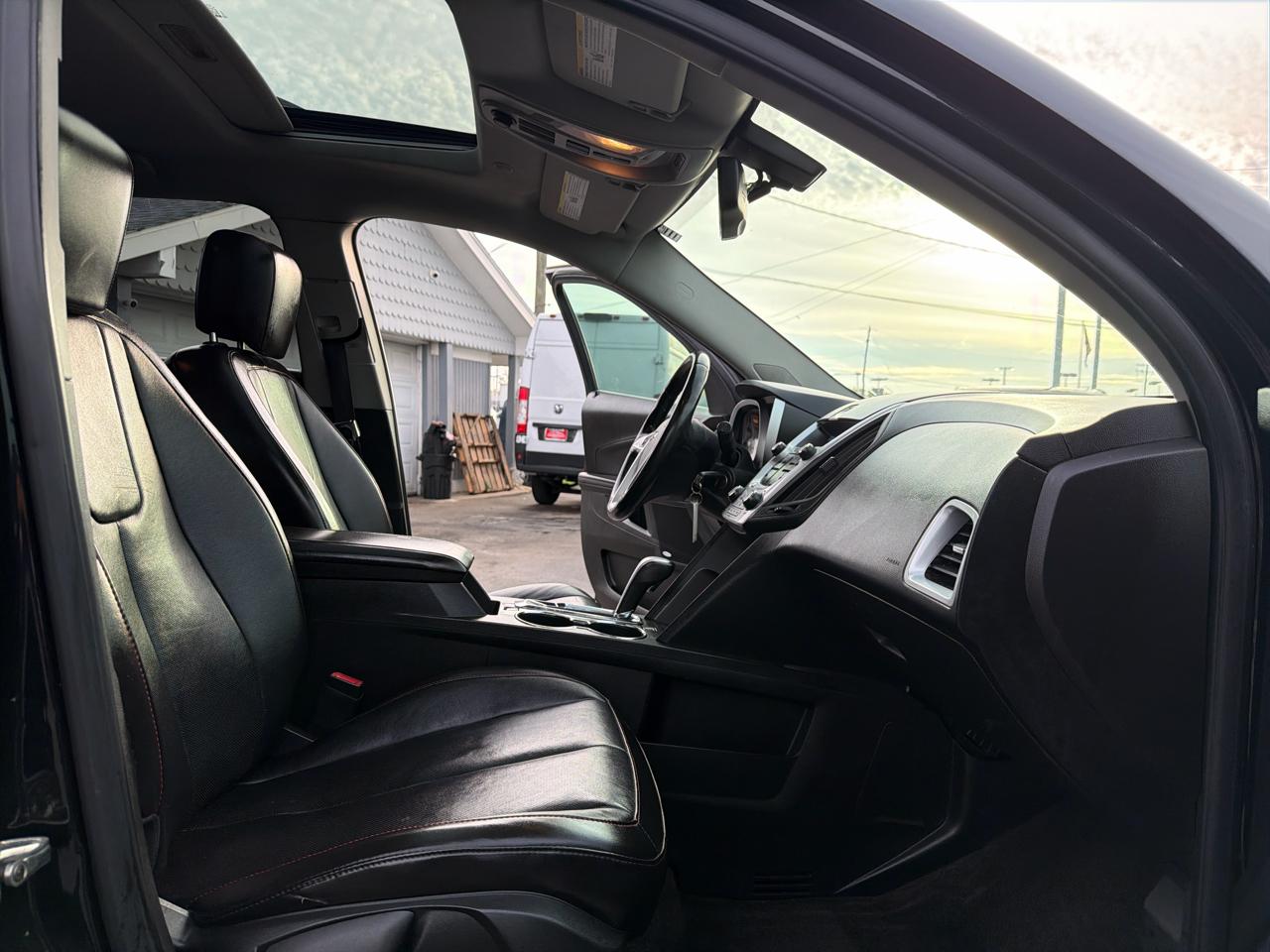 Chevrolet Equinox AWD 4dr LT w/2LT 2011