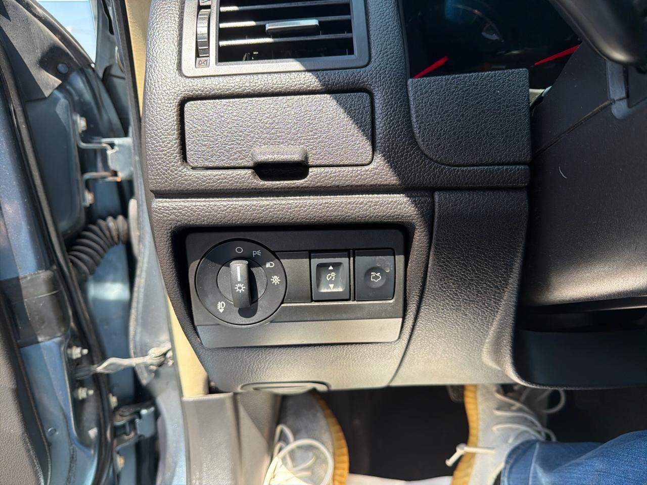 Ford Fusion 4dr Sdn SEL FWD 2011