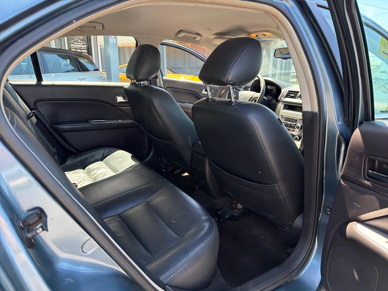 Ford Fusion 4dr Sdn SEL FWD 2011