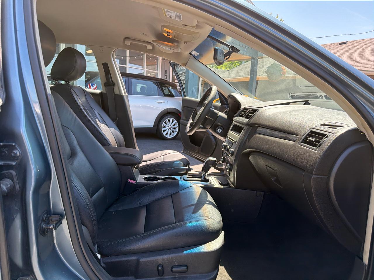 Ford Fusion 4dr Sdn SEL FWD 2011