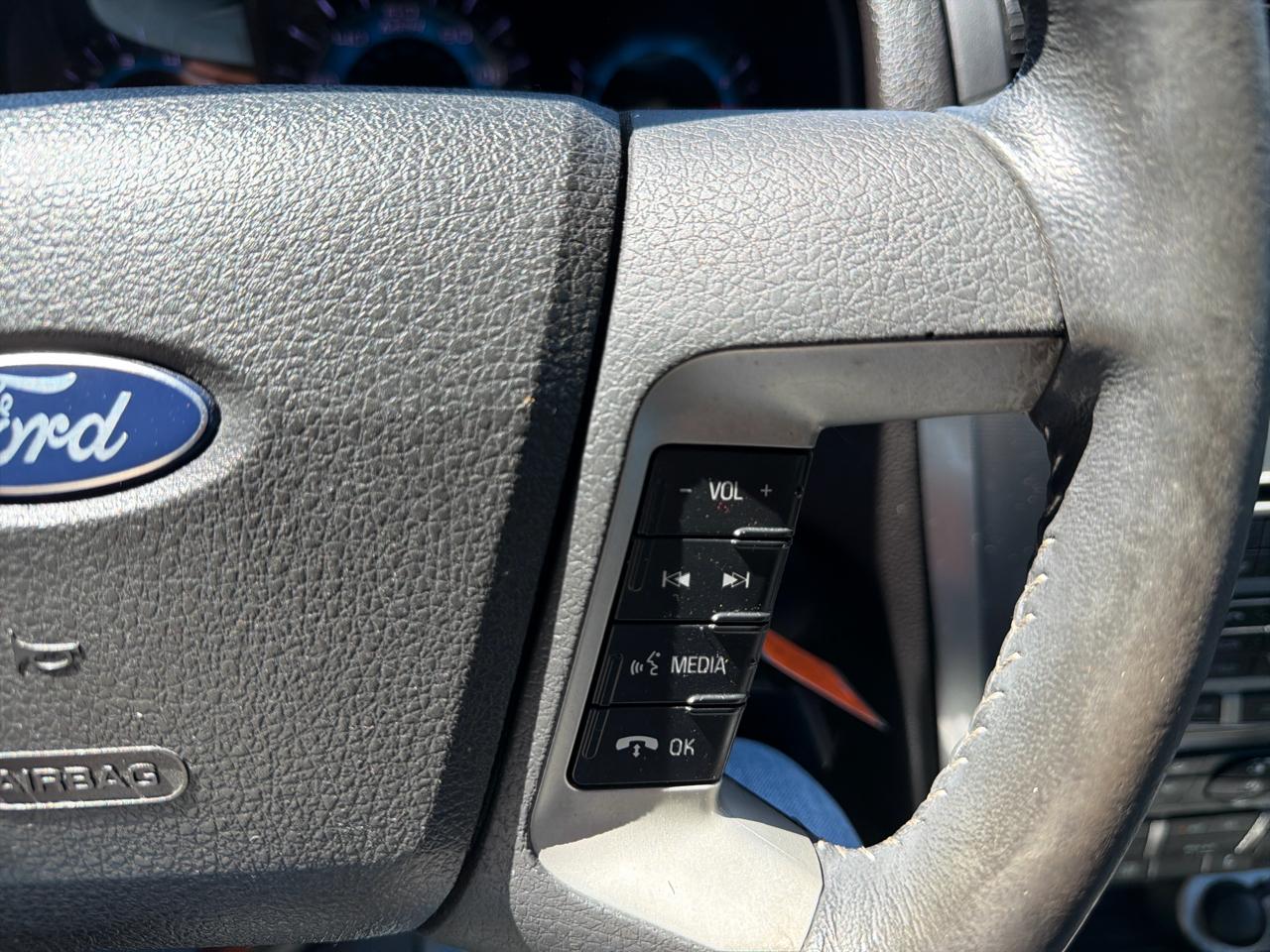 Ford Fusion 4dr Sdn SEL FWD 2011