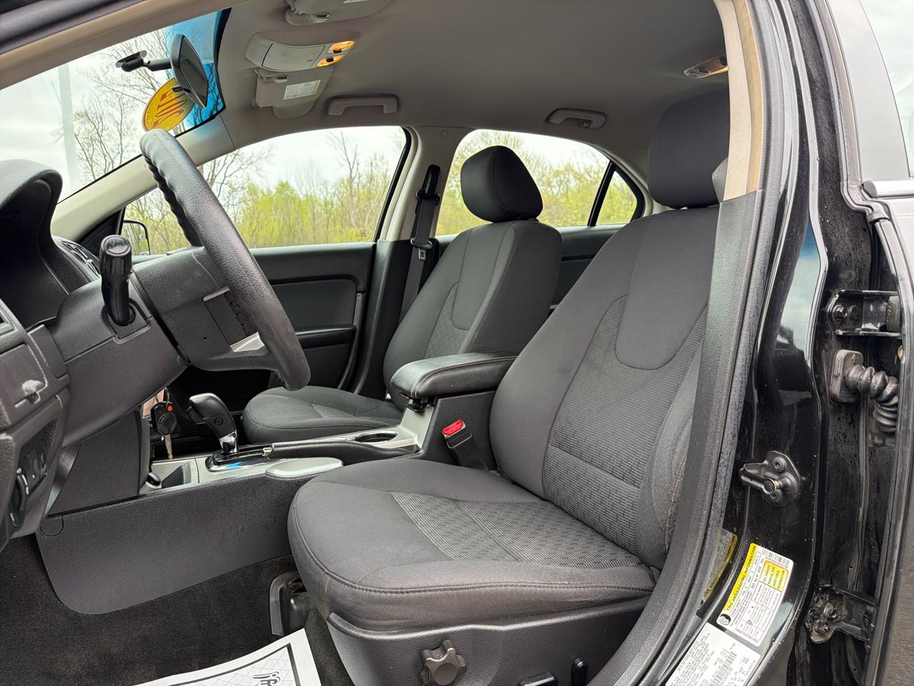 Ford Fusion 4dr Sdn SE FWD 2012