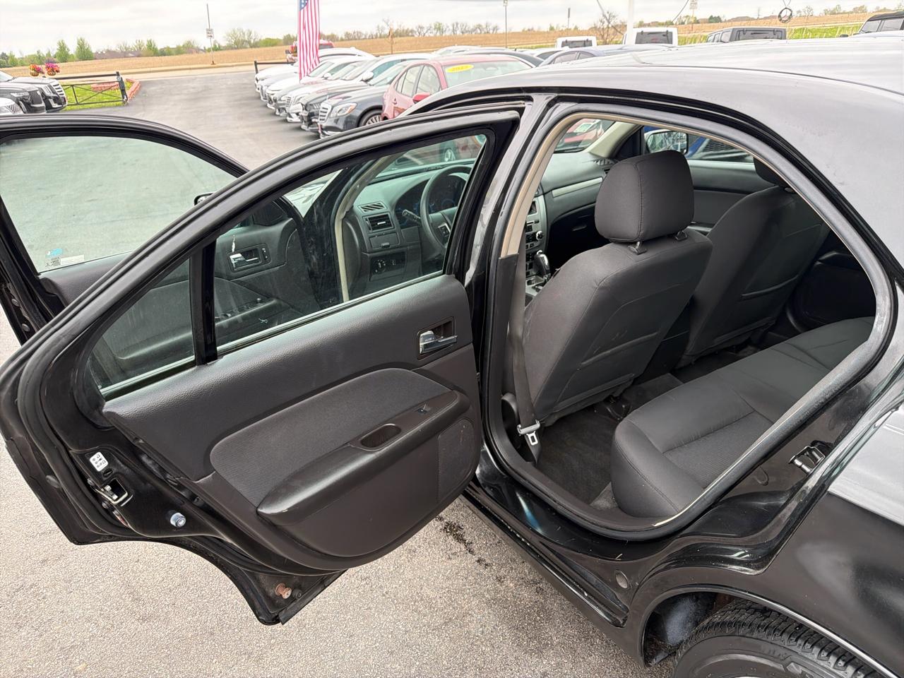 Ford Fusion 4dr Sdn SE FWD 2012