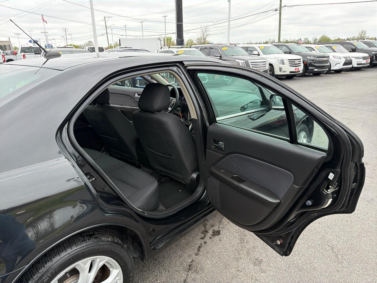 Ford Fusion 4dr Sdn SE FWD 2012